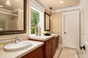 20424 NE 64th Pl, Redmond, WA 98053 - Photo 15