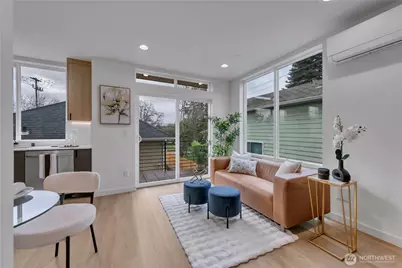 4404 S Othello Street #B, Seattle, WA 98118 - Photo 9