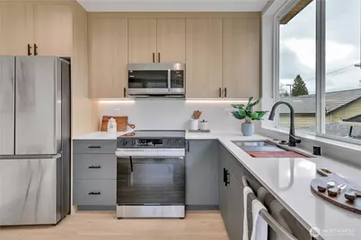 4404 S Othello Street #B, Seattle, WA 98118 - Photo 13