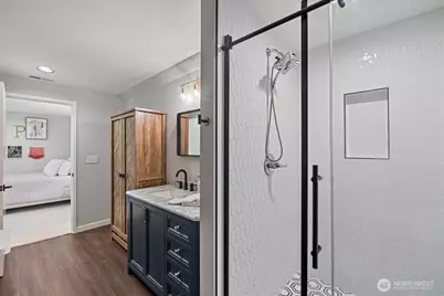 25007 SE Mirrormont Way, Issaquah, WA 98027 - Photo 25