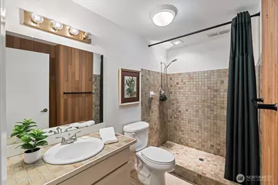 25007 SE Mirrormont Way, Issaquah, WA 98027 - Photo 23