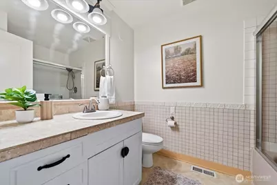 15644 SE 42nd Court, Bellevue, WA 98006 - Photo 19