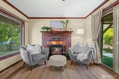 1102 15th Avenue, Milton, WA 98354 - Photo 5