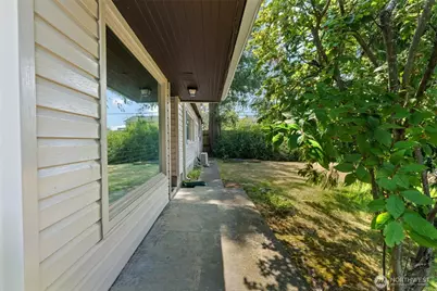 1102 15th Avenue, Milton, WA 98354 - Photo 3