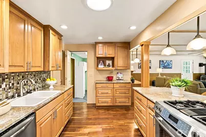 11834 18th Avenue SW, Burien, WA 98146 - Photo 9