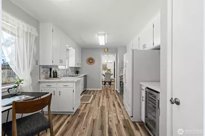 10005 Becker Drive SW, Lakewood, WA 98499 - Photo 9