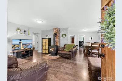 15711 Birch Street, Long Beach, WA 98631 - Photo 7