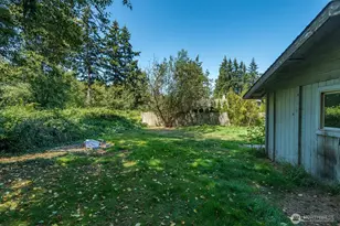 1290 S Uplands Dr, Camano Island, WA 98282 - Photo 29