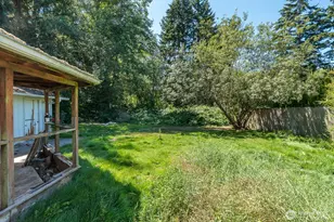 1290 S Uplands Dr, Camano Island, WA 98282 - Photo 27