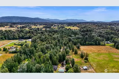 1361 E Axton Road, Bellingham, WA 98226 - Photo 37