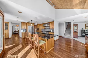 21424 Snag Island Dr E, Lake Tapps, WA 98391 - Photo 11