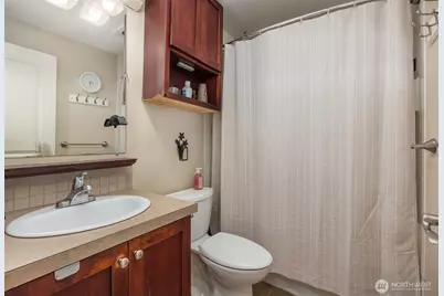 23417 16th Place S #B203, Des Moines, WA 98198 - Photo 9