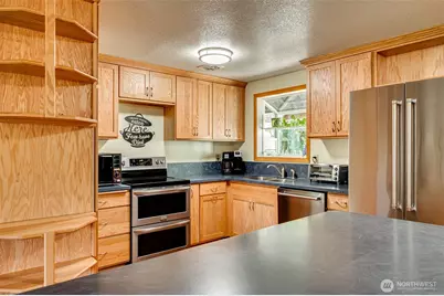 1004 NE 84th Avenue, Vancouver, WA 98664 - Photo 3