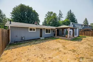 15814 Larch Way, Lynnwood, WA 98087 - Photo 19