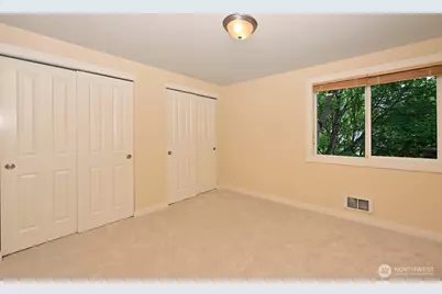 301 W Raye Street #106, Seattle, WA 98119 - Photo 15