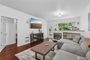 733 114th St SW, Everett, WA 98204 - Photo 1