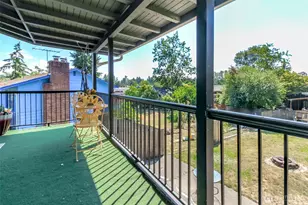 2633 Lake Youngs Ct SE, Renton, WA 98058 - Photo 7