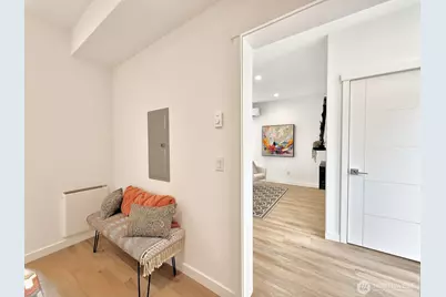 708 N 102nd Street #2, Seattle, WA 98133 - Photo 29