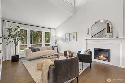 10345 36th Avenue NE, Seattle, WA 98125 - Photo 5