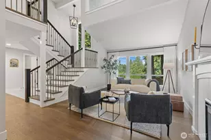 10345 36th Ave NE, Seattle, WA 98125 - Photo 3