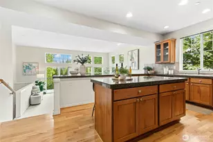 1901 NE Killian Ln, Issaquah, WA 98029 - Photo 9