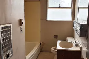 239 NE H St, Ephrata, WA 98823 - Photo 9