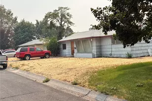 239 NE H St, Ephrata, WA 98823 - Photo 19
