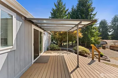 12407 207th Avenue E, Bonney Lake, WA 98391 - Photo 33