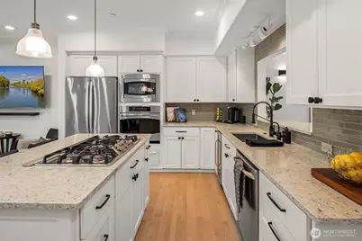 701 9th Avenue S #707, Kirkland, WA 98033 - Photo 13