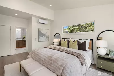 4530 NE 55th Street, Seattle, WA 98105 - Photo 11