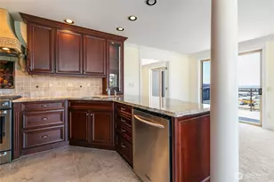 1301 W Holly St, Bellingham, WA 98225 - Photo 13