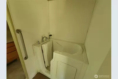 501 W 7th Street, Centralia, WA 98531 - Photo 33