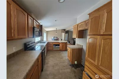 501 W 7th Street, Centralia, WA 98531 - Photo 31