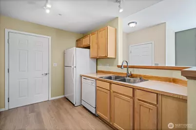 1131 63rd Street SE #B, Auburn, WA 98092 - Photo 9