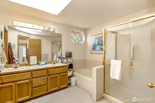 12523 NE 164th St, Woodinville, WA 98072 - Photo 29