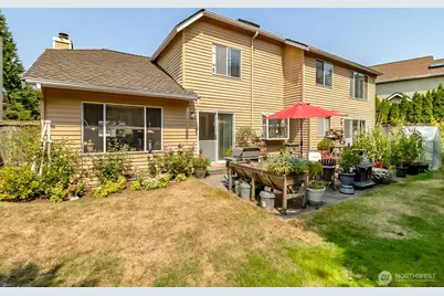 12523 NE 164th Street, Woodinville, WA 98072 - Photo 35