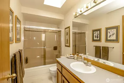 12523 NE 164th Street, Woodinville, WA 98072 - Photo 31