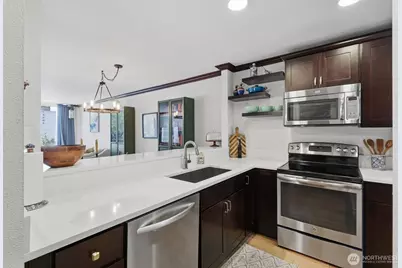 17001 Inglewood Road NE #N208, Kenmore, WA 98028 - Photo 13