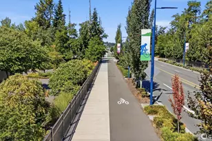 17001 Inglewood Road NE, Kenmore, WA 98028 - Photo 29