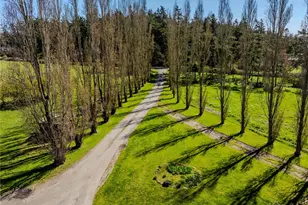 1240 Arnold Rd, Oak Harbor, WA 98277 - Photo 11