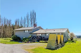 1240 Arnold Rd, Oak Harbor, WA 98277 - Photo 13