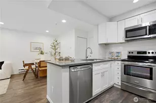 769 Hayes St, Seattle, WA 98109 - Photo 9