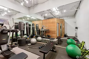 769 Hayes St, Seattle, WA 98109 - Photo 23