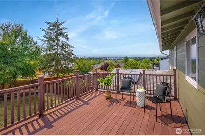 6722 66th Street NE, Marysville, WA 98270 - Photo 9