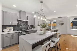 10240 40th Ave SW, Seattle, WA 98146 - Photo 11
