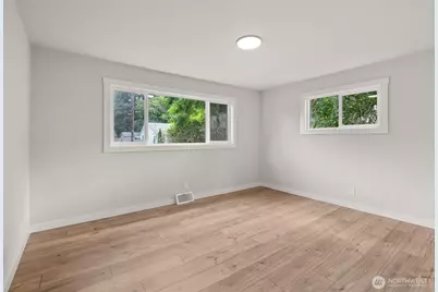 1215 Hall Street SE, Lacey, WA 98503 - Photo 7