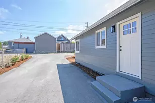 3574 S Crandall Ln, Tacoma, WA 98418 - Photo 35
