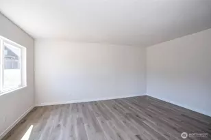 3574 S Crandall Ln, Tacoma, WA 98418 - Photo 19