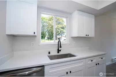3574 S Crandall Lane, Tacoma, WA 98418 - Photo 7