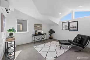 2415 NE 77th St, Seattle, WA 98115 - Photo 15